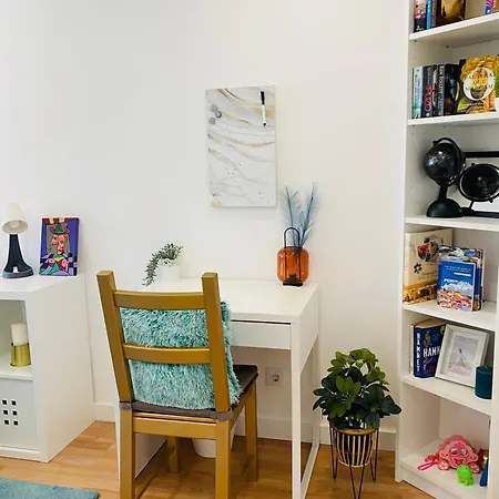 Lejlighed Serene 2-bedroom Flat With Garden View In Benfica *